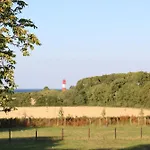 Casa vacanze Grosszuegiges In Ostseenaehe Mit Grossem Garten, Ofen Und Sauna Fuer 12 Personen